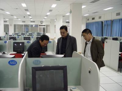 南京农业大学信息科学技术学院代表团莅临我院考察交流，共探信息技术发展新路径